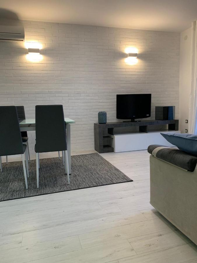 Lignano Riviera Appartamento Appena Ristrutturato Линяно Сабиадоро Екстериор снимка